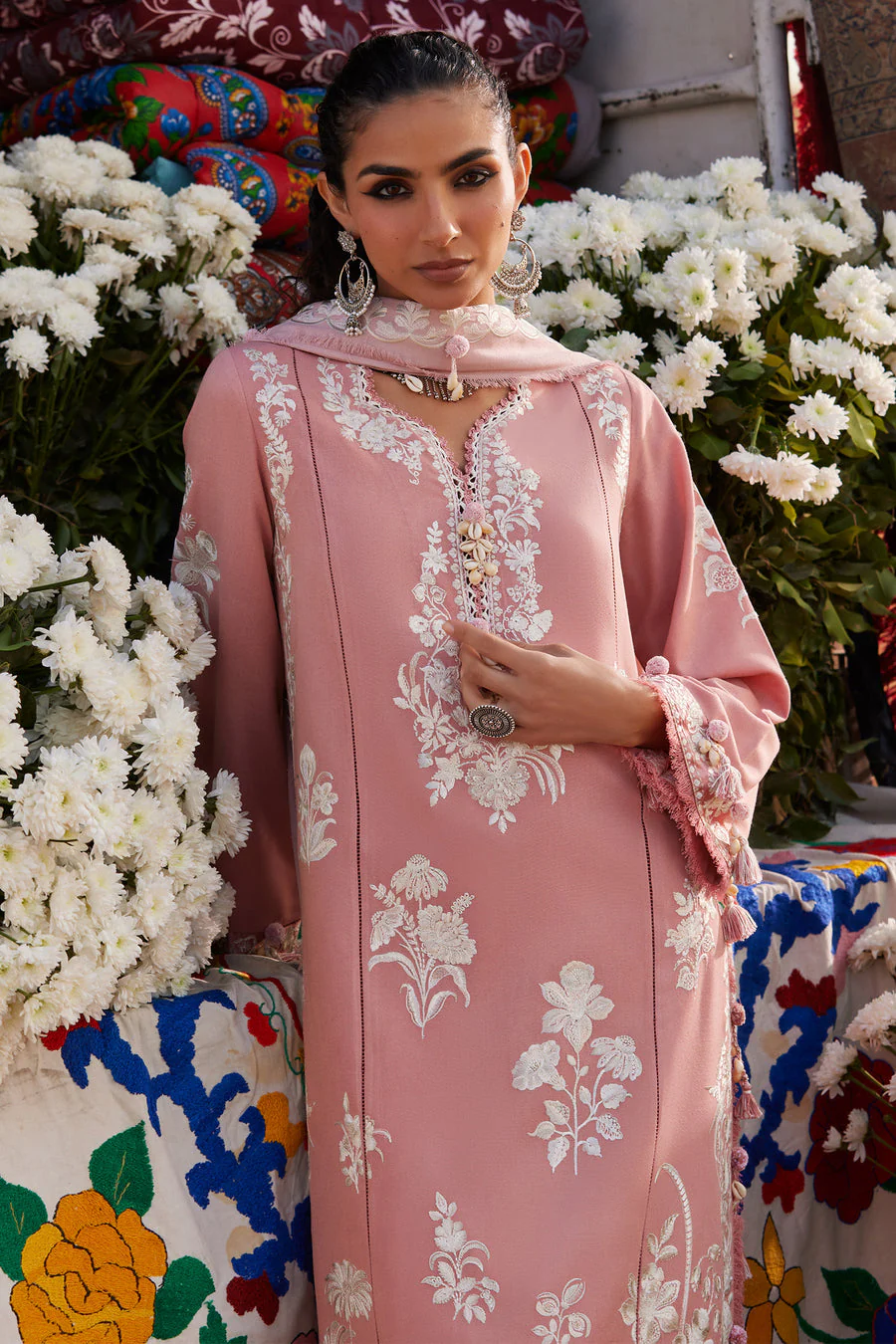 Zaha By Khadija Shah Nira (ZW25-05) Winter Collection 2025 - Image 2