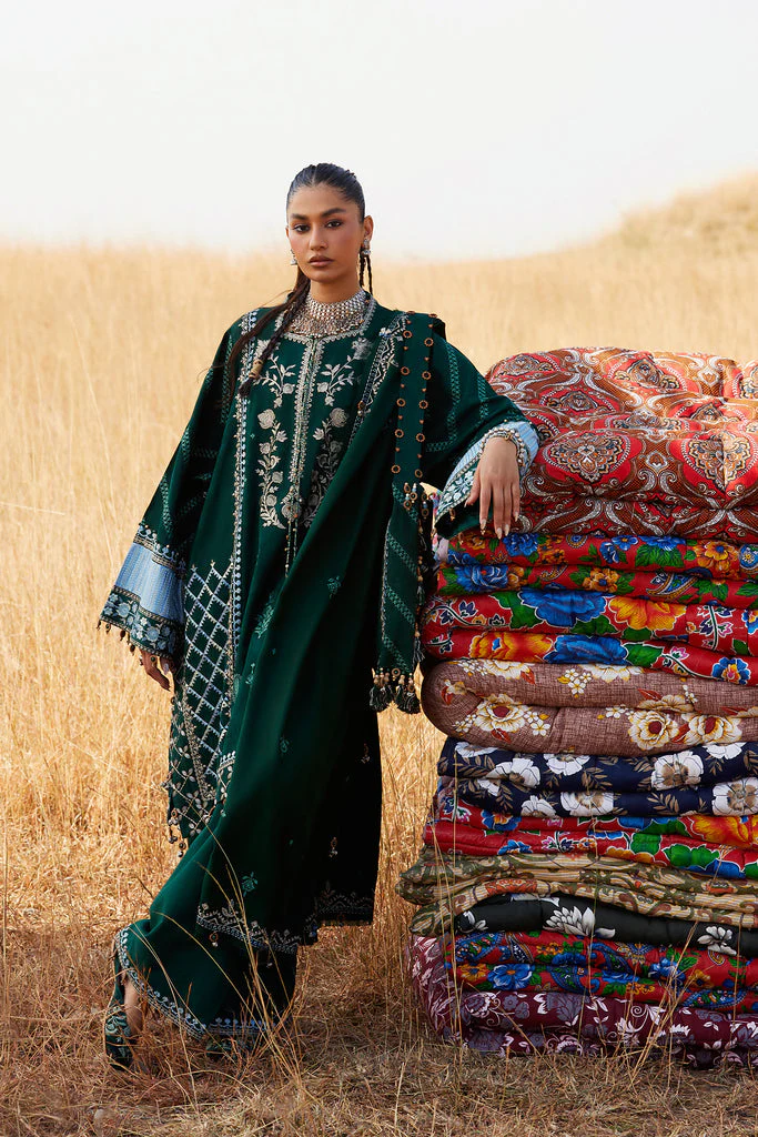 Zaha By Khadija Shah Yasmin (ZW25-09) Winter Collection 2025