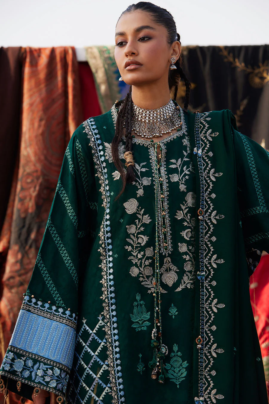 Zaha By Khadija Shah Yasmin (ZW25-09) Winter Collection 2025 - Image 2