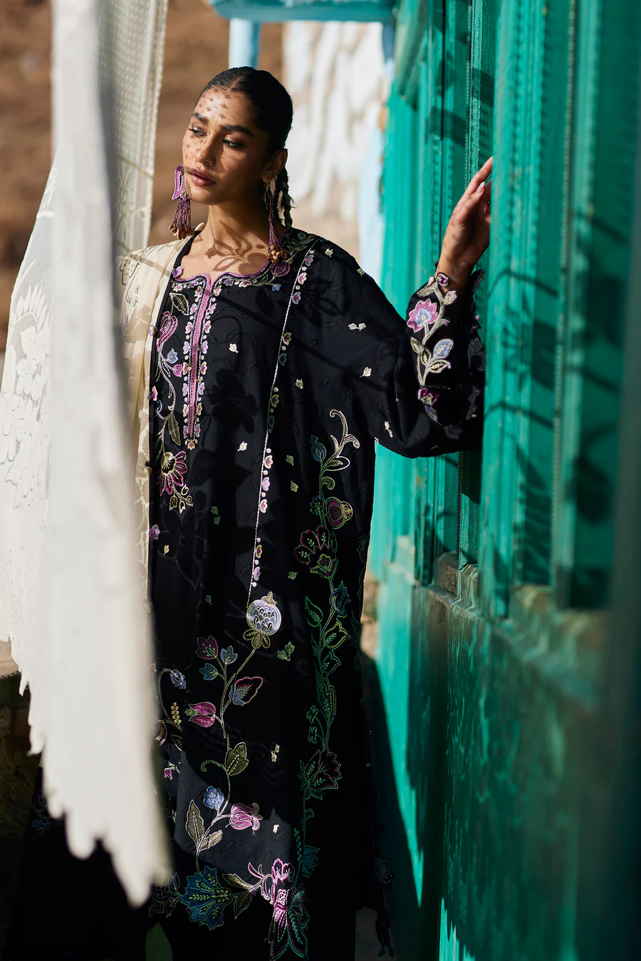 Zaha By Khadija Shah ZL26-07 B Meili Lawn 2026 - Image 2