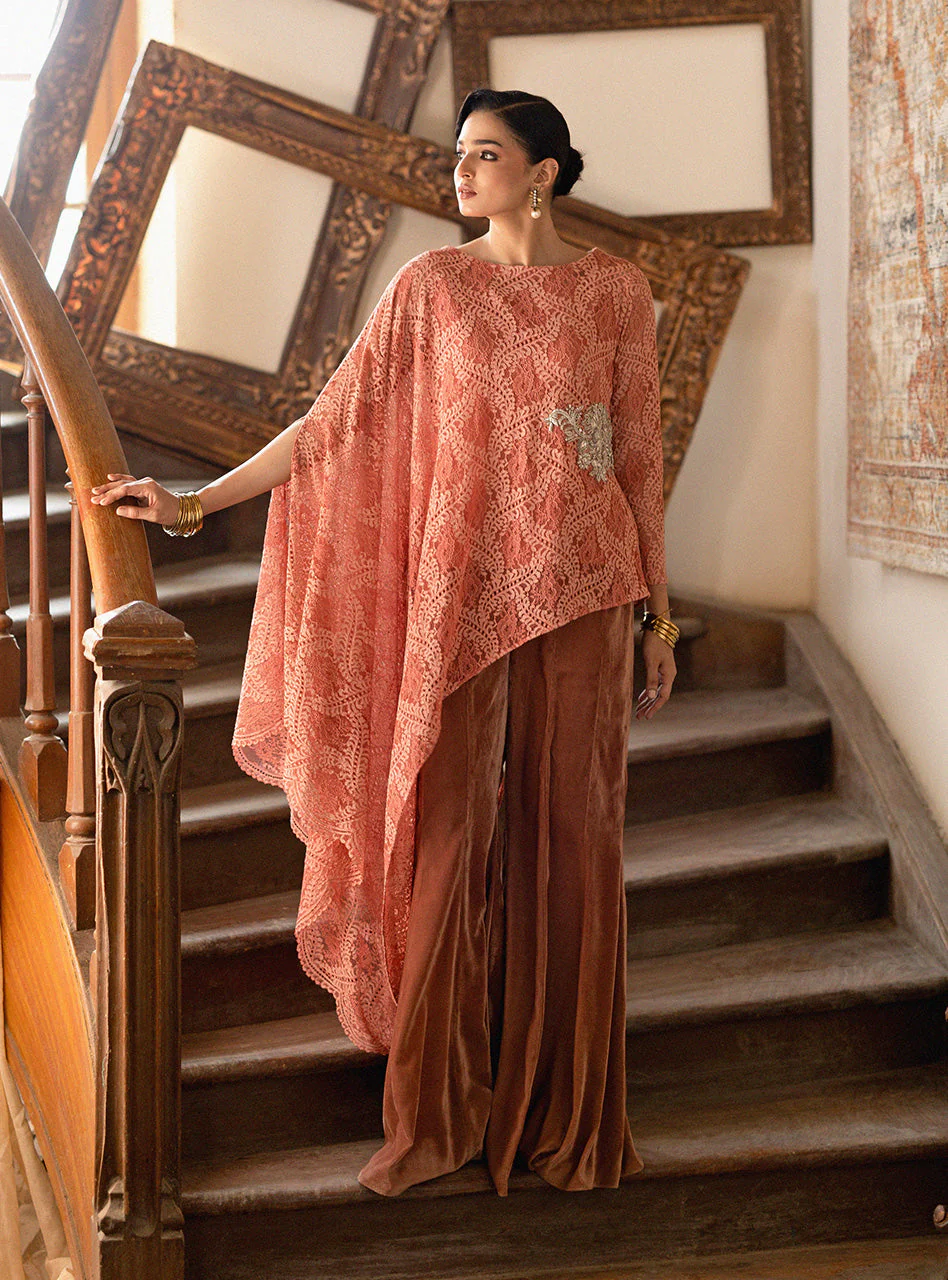 Zainab Chottani Blush Cape Velura Velvet Edit 2025