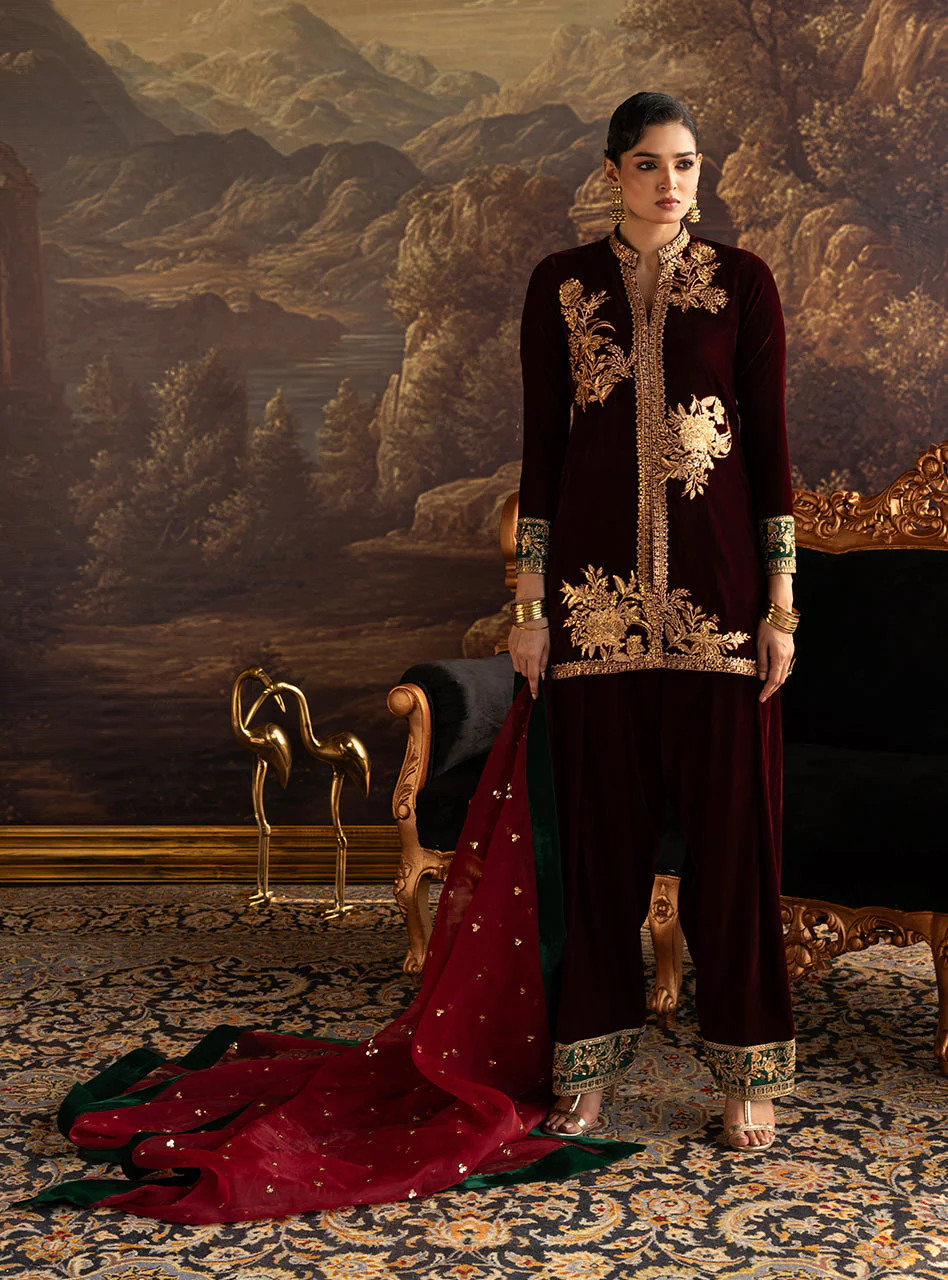 Zainab Chottani Claret Farshi Velura Velvet Edit 2025