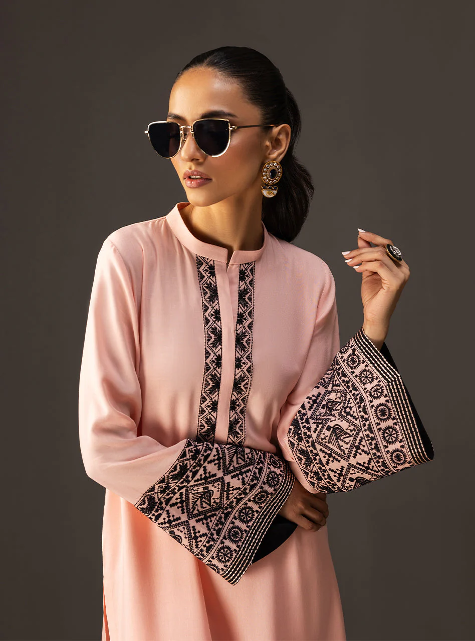 Zainab Chottani Dusty Rose Aara Summer Edit 2025 - Image 2