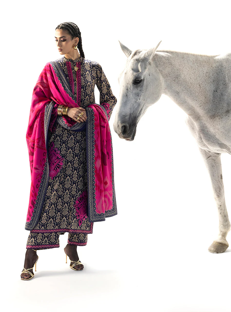 Zainab Chottani Kesia - D8 Winter Shawl Collection 2025 - Image 2