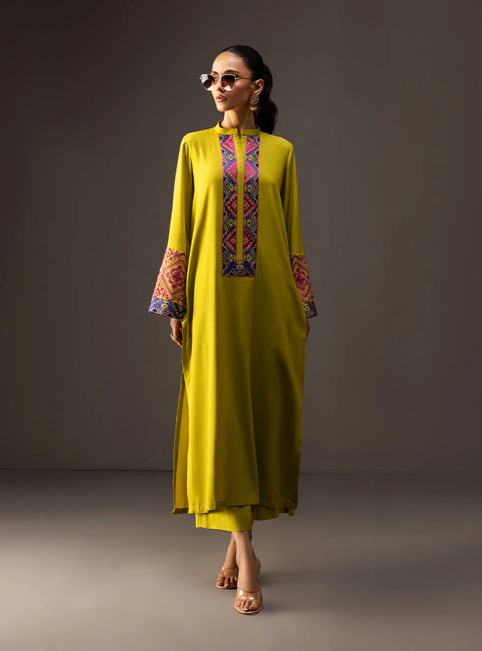 Zainab Chottani Lime Serenade Aara Summer Edit 2025