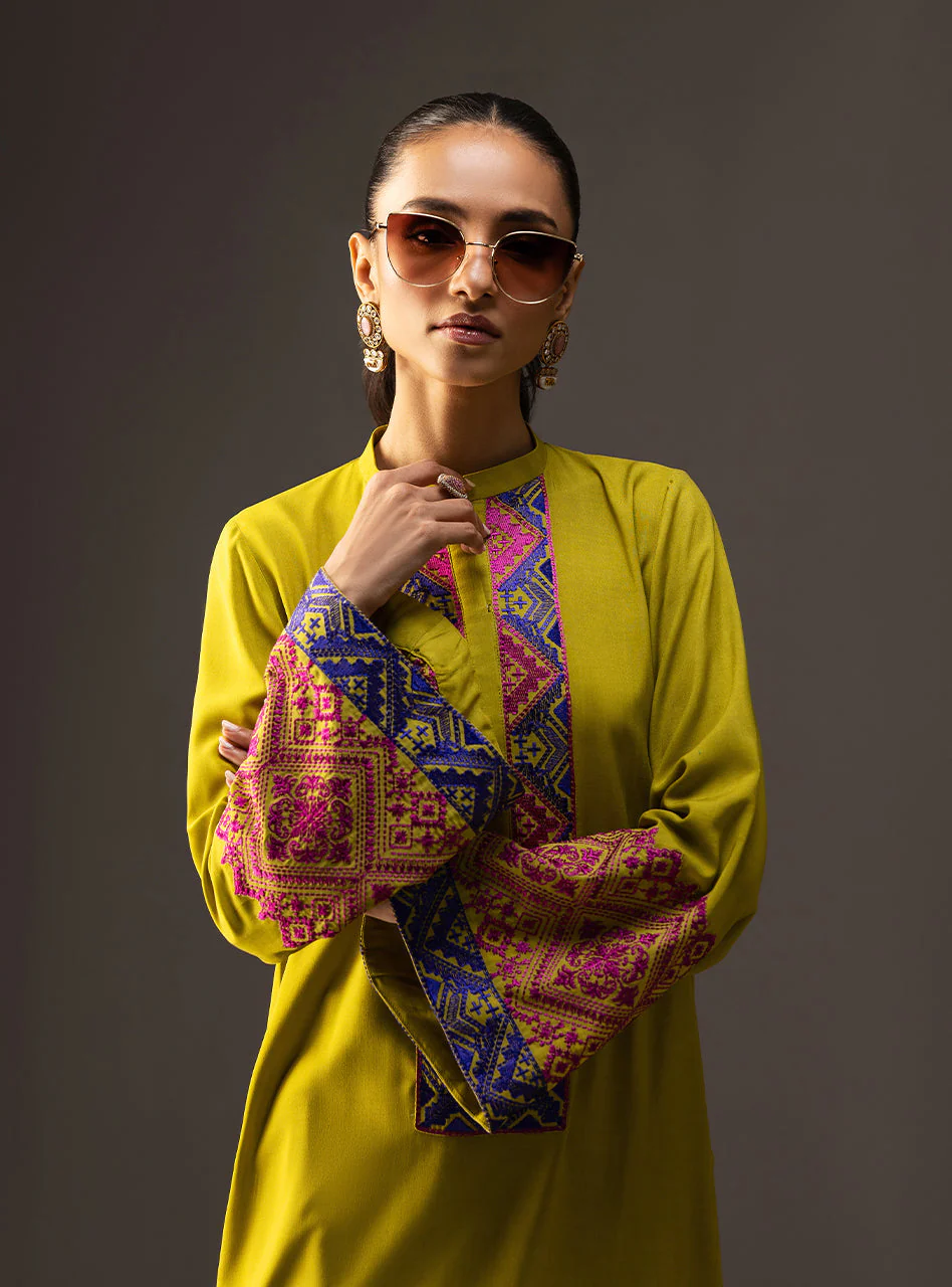 Zainab Chottani Lime Serenade Aara Summer Edit 2025 - Image 2