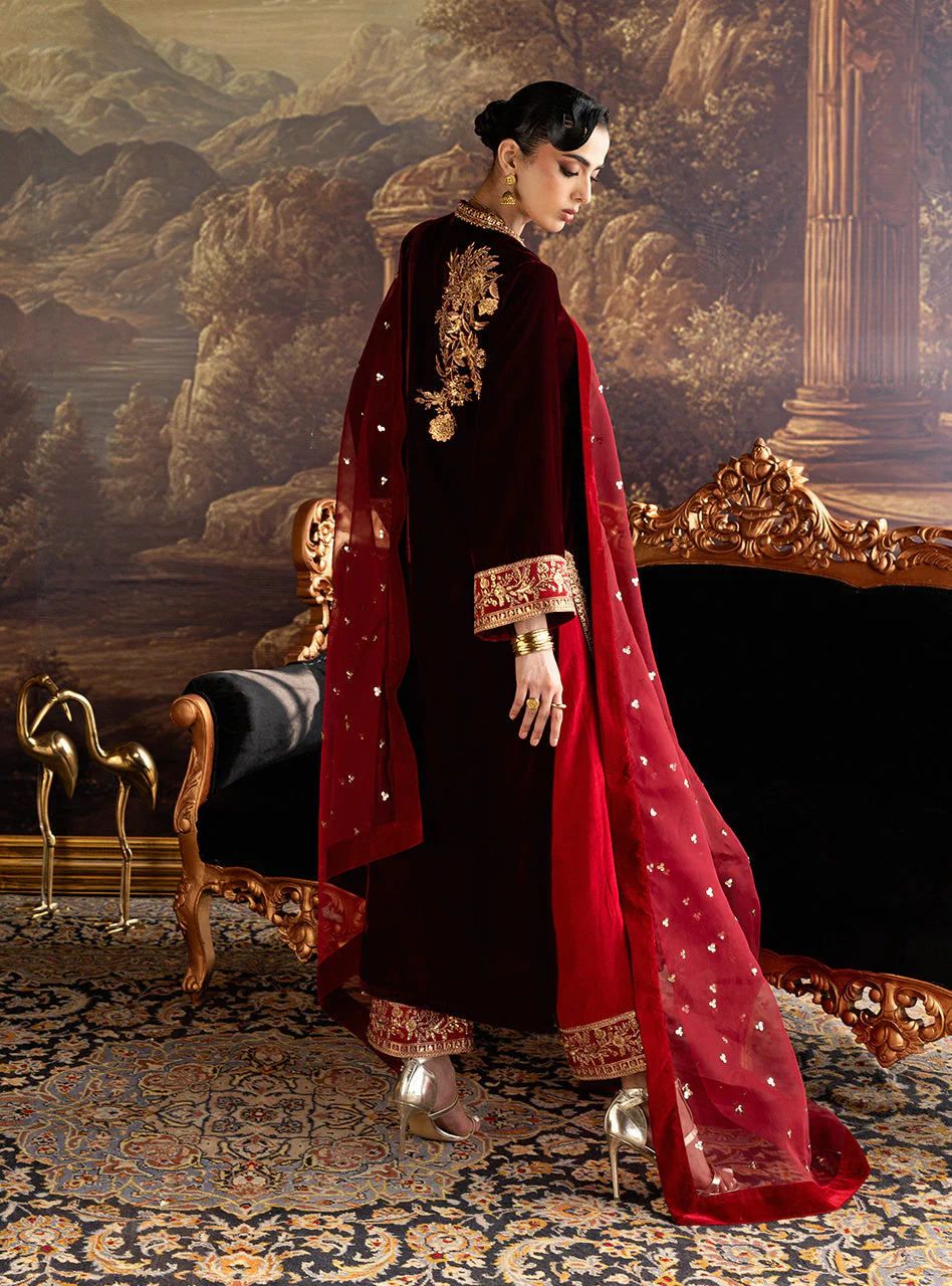 Zainab Chottani Nur Long Shirt Velura Velvet Edit 2025 - Image 2