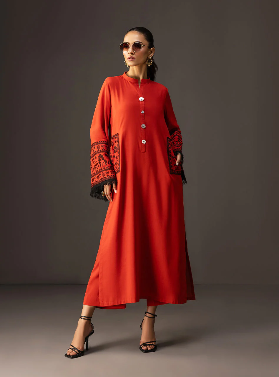 Zainab Chottani Scarlet Noir Aara Summer Edit 2025