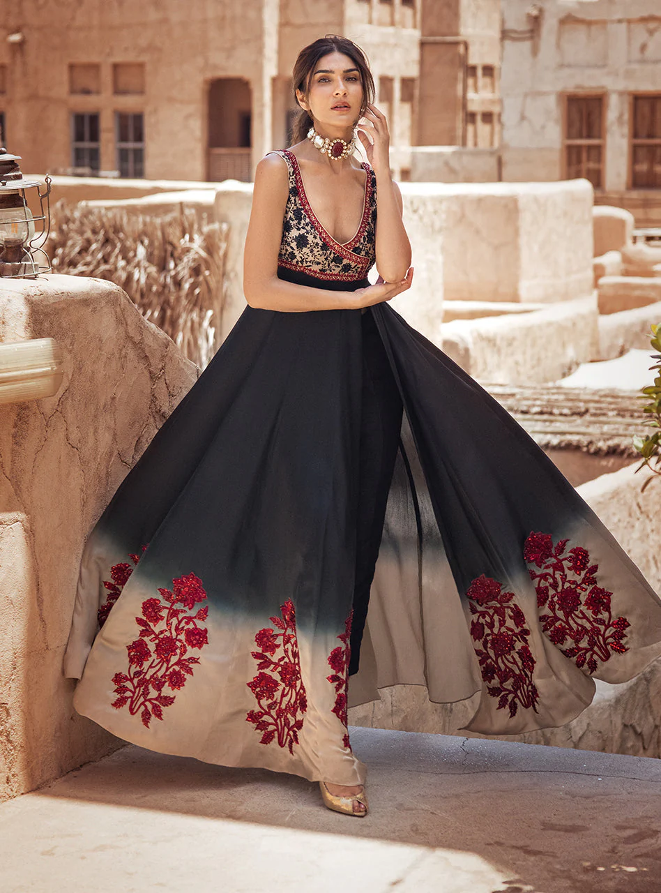 Zainab Chottani Zaire Semi Formals 2025 - Image 2