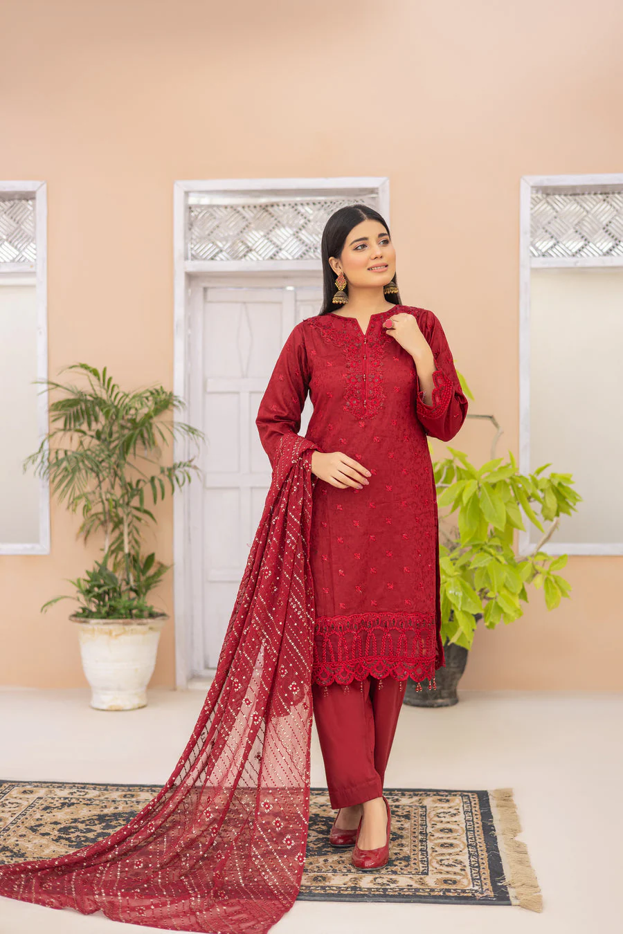 Zainab Fazlani Maheroo Georgia Lawn 2024