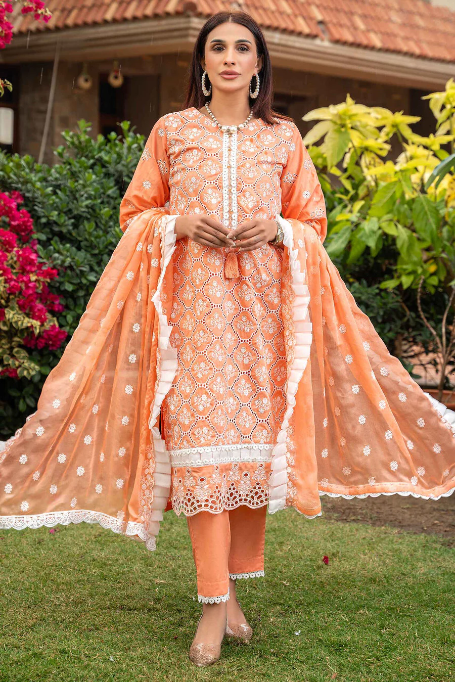 Zainab Fazlani SM-104 Signature Minakari 2024
