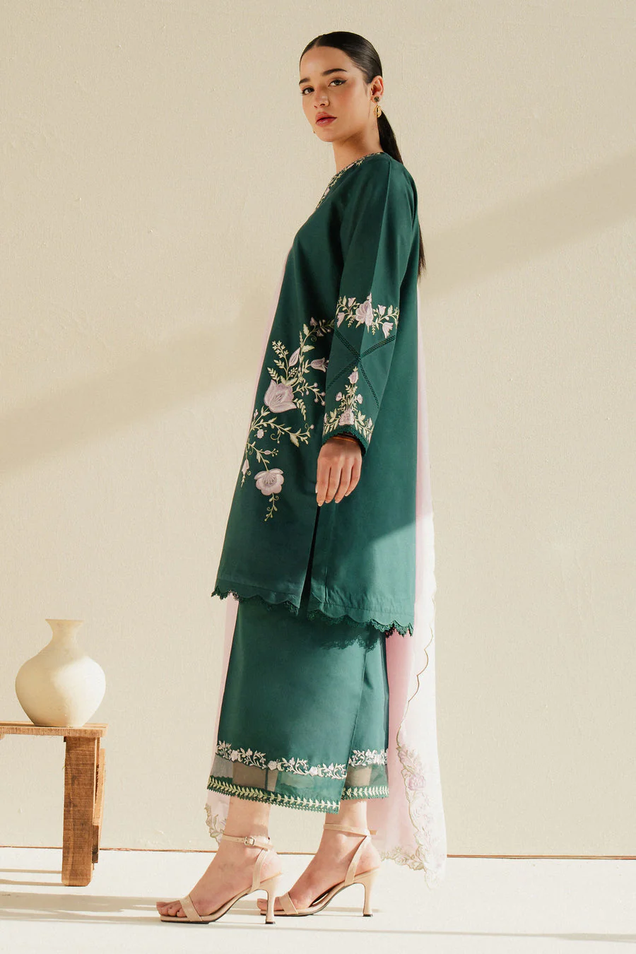 Zara Shahjahan CR25P0227 Eid Prets 2025 - Image 2
