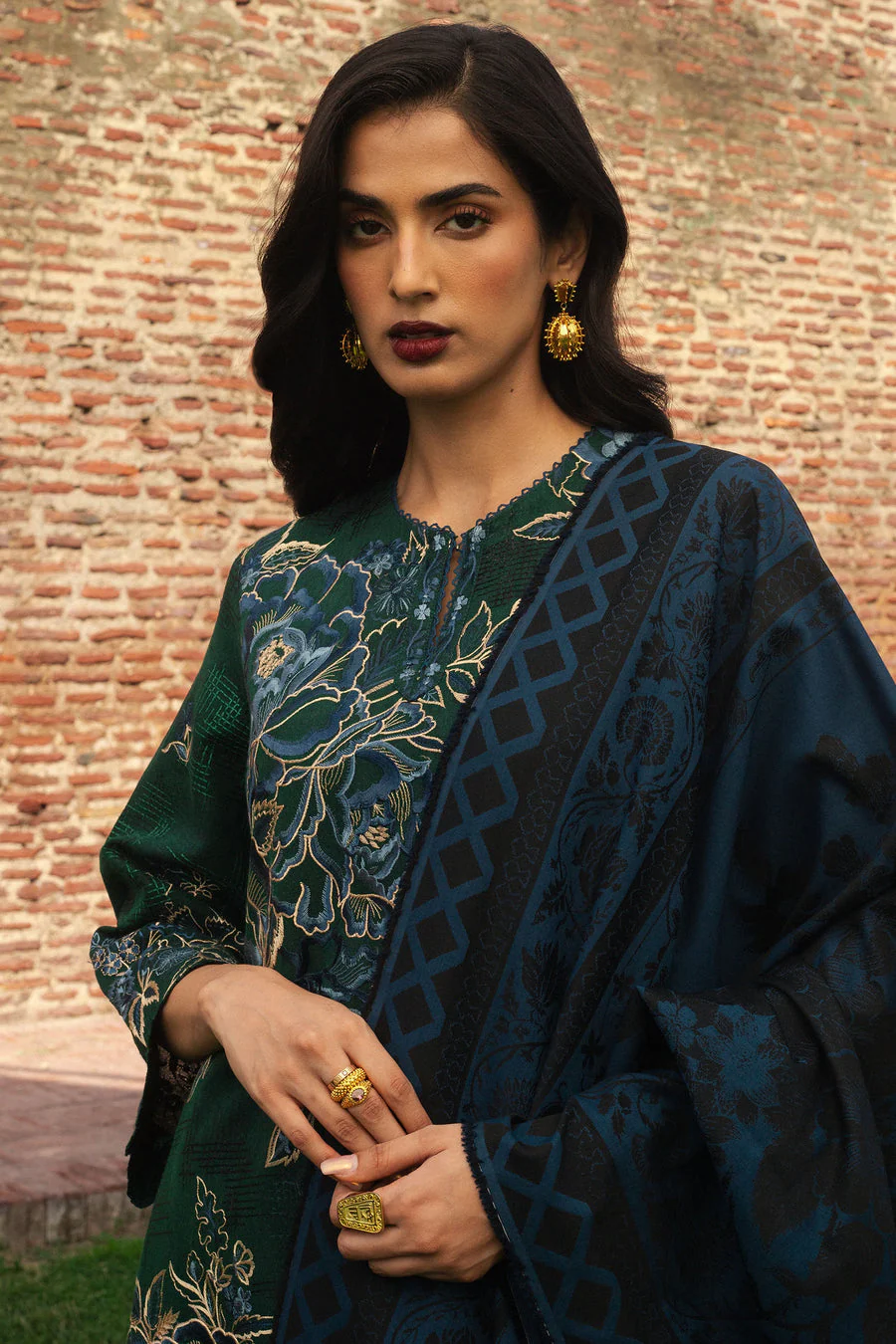 Zara Shahjahan Mina-D7 Winter Collection 2024 - Image 2
