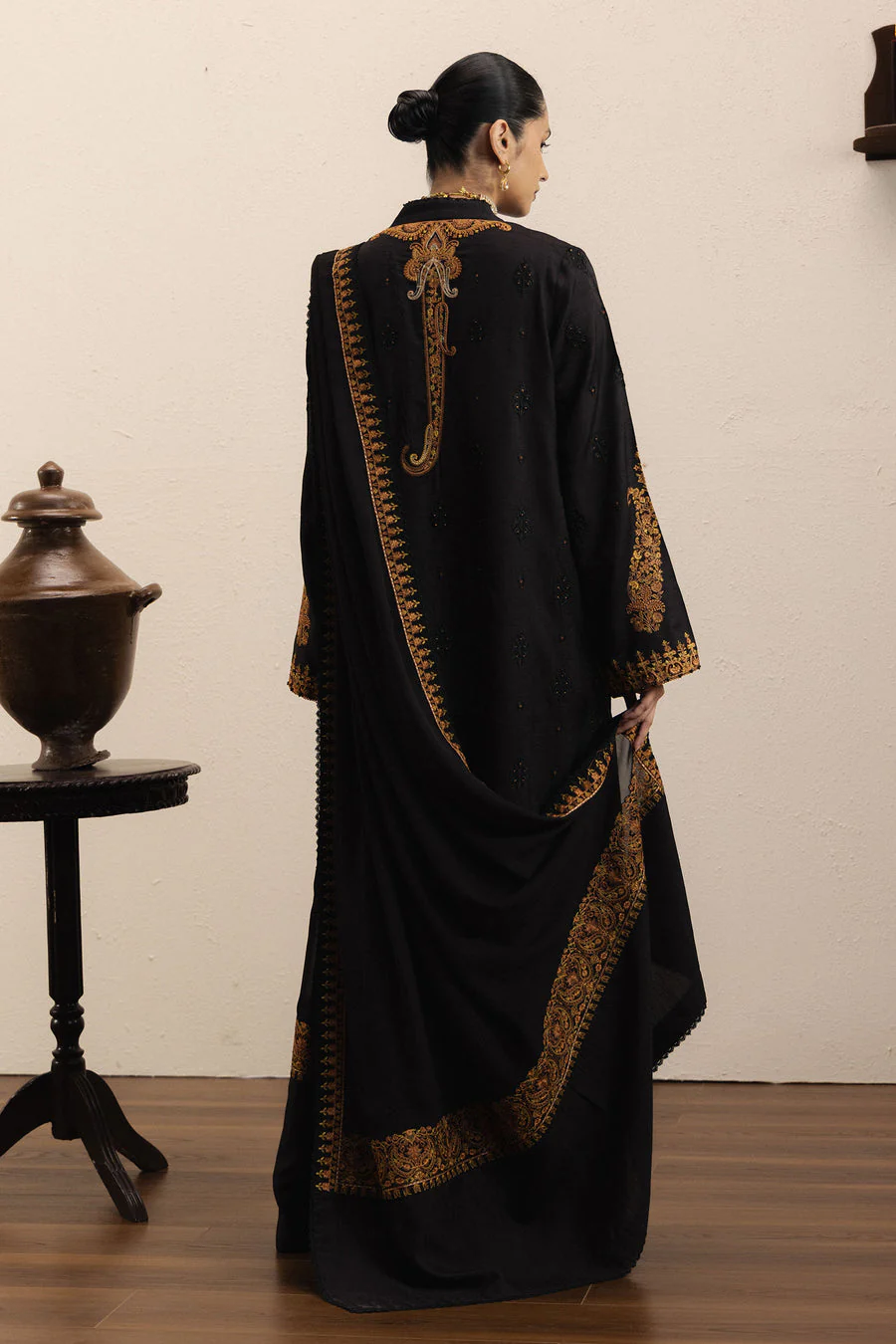 Zara Shahjahan Raat Rang Eid Festive 2026 - Image 2