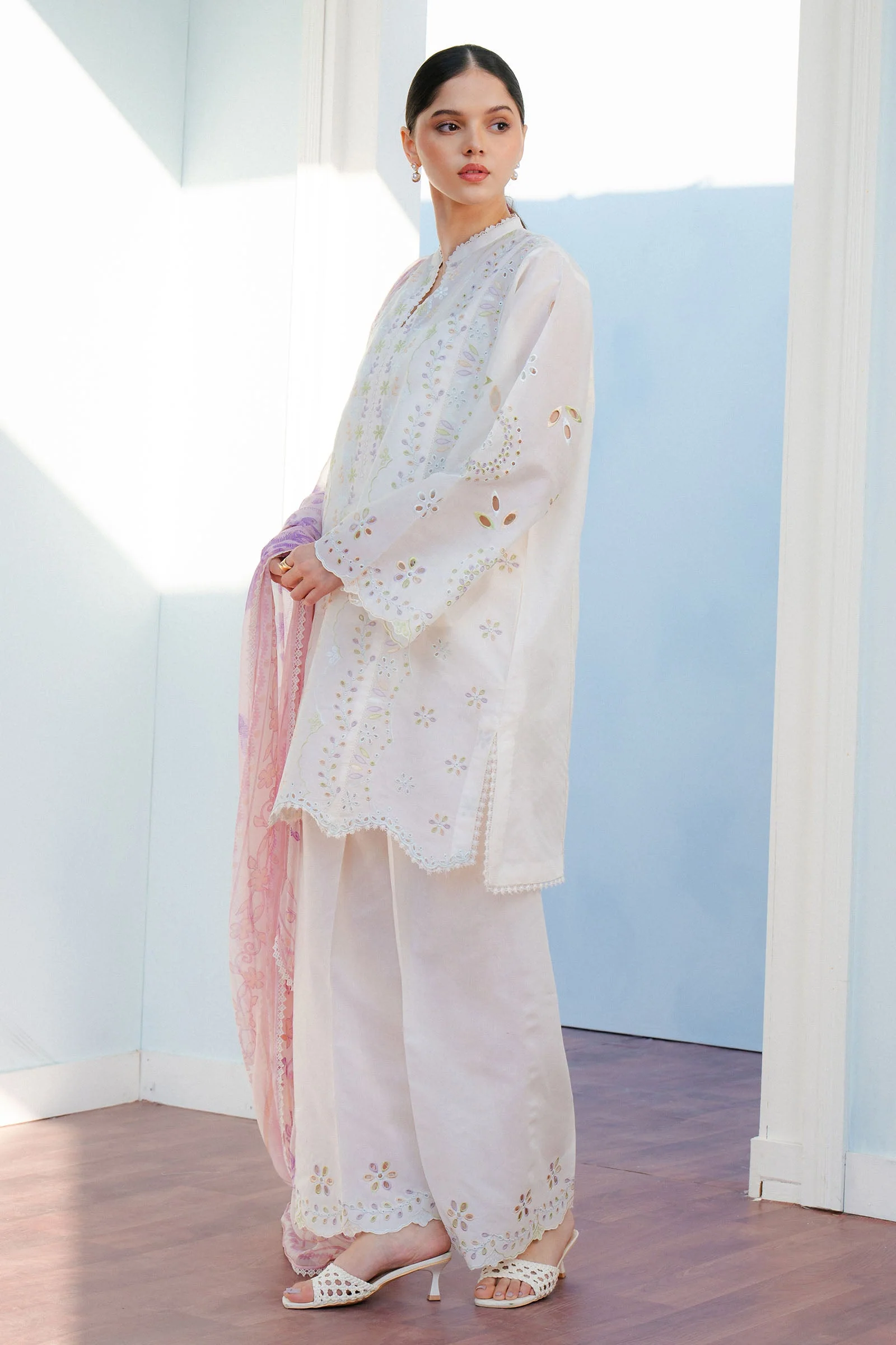 Zara Shahjahan Silas-5B Coco Lawn
 2025 - Image 2