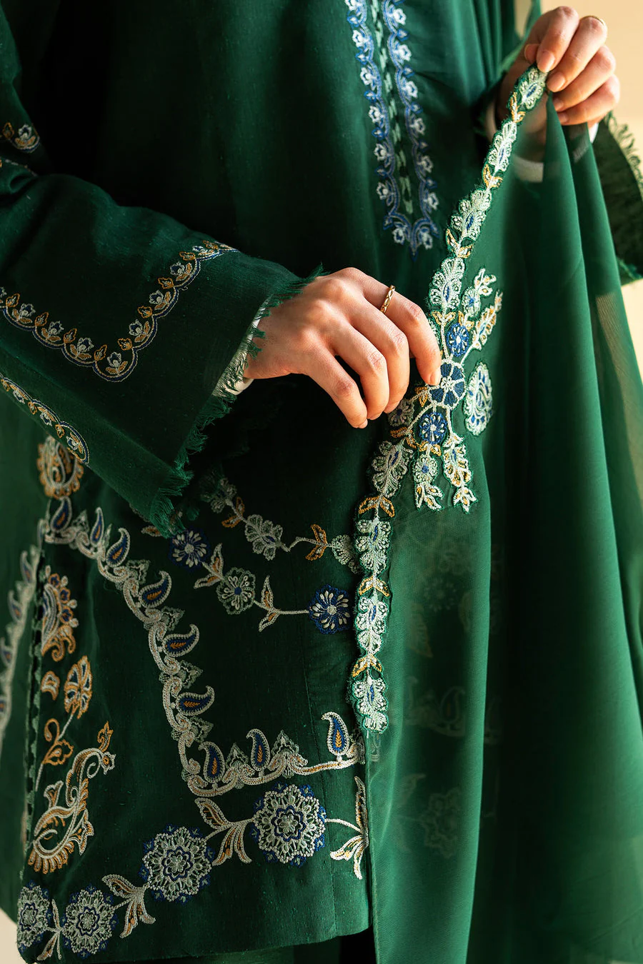 Zara Shahjahan ZC-2101 Fall Pret 2024 - Image 2
