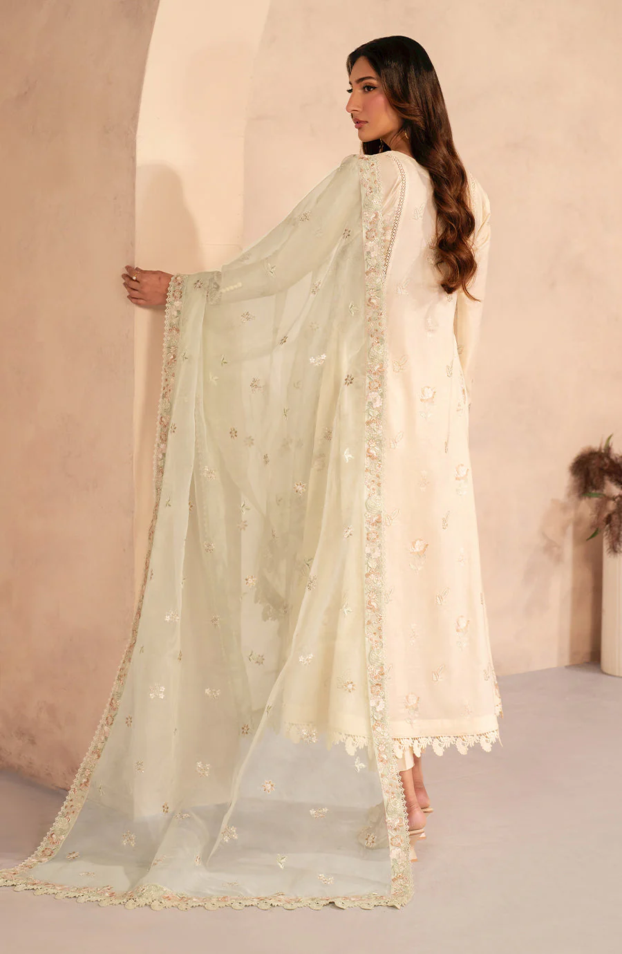 Zarif 01 Daheer Summer Lawn 2025 - Image 2