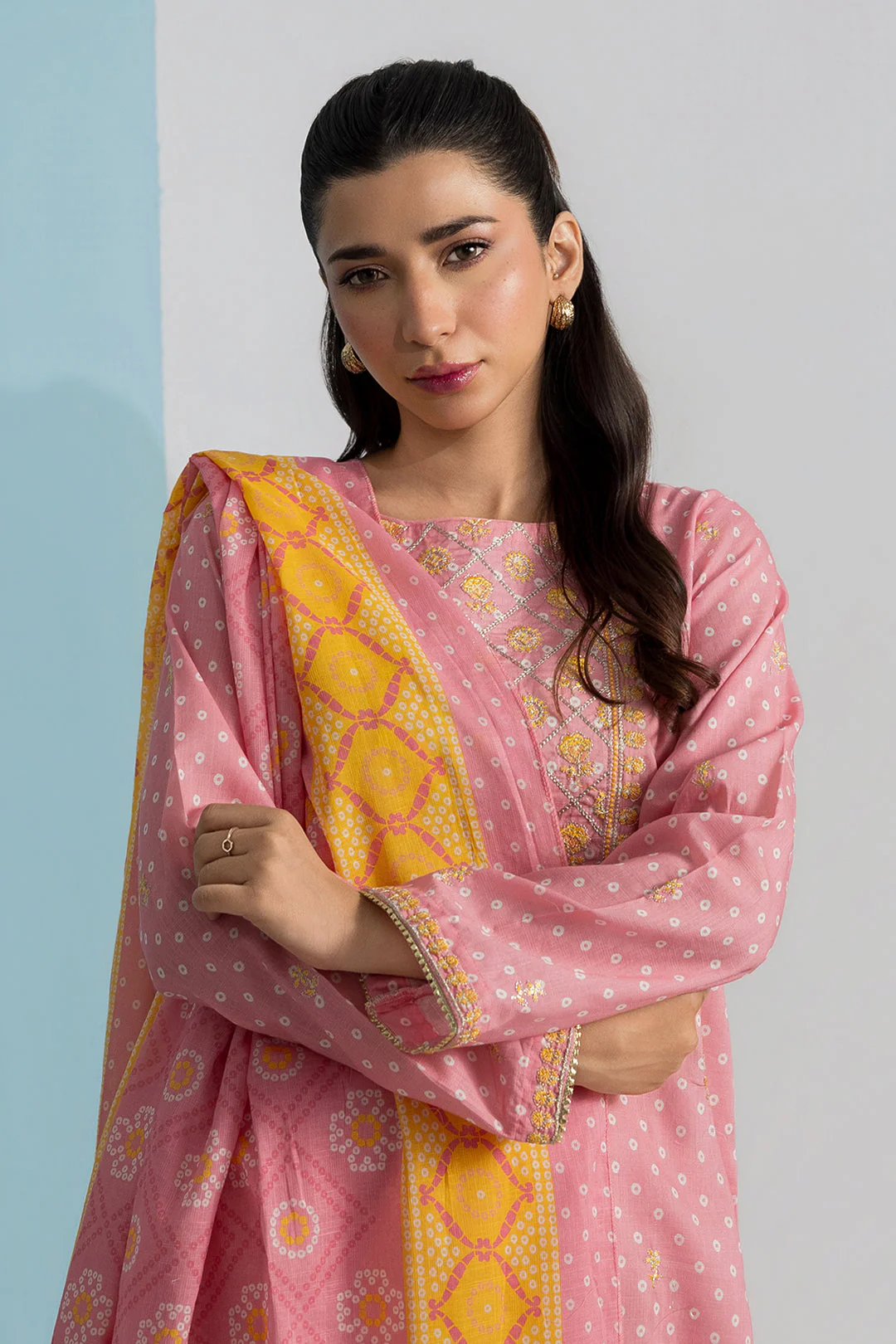 Zellbury Embroidered Kurta Dupatta Trouser - 1937 Essential Summer Pret 2026 - Image 2