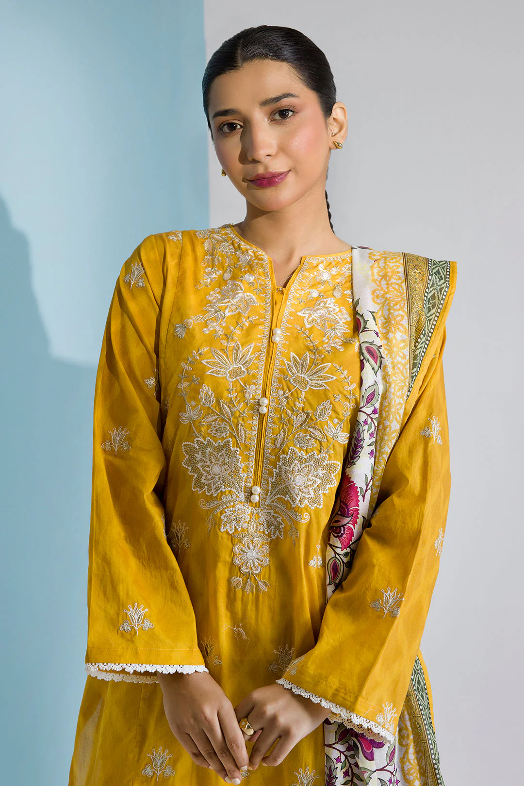 Zellbury Embroidered Kurta Dupatta Trouser - 2061 Essential Summer Pret 2026 - Image 2