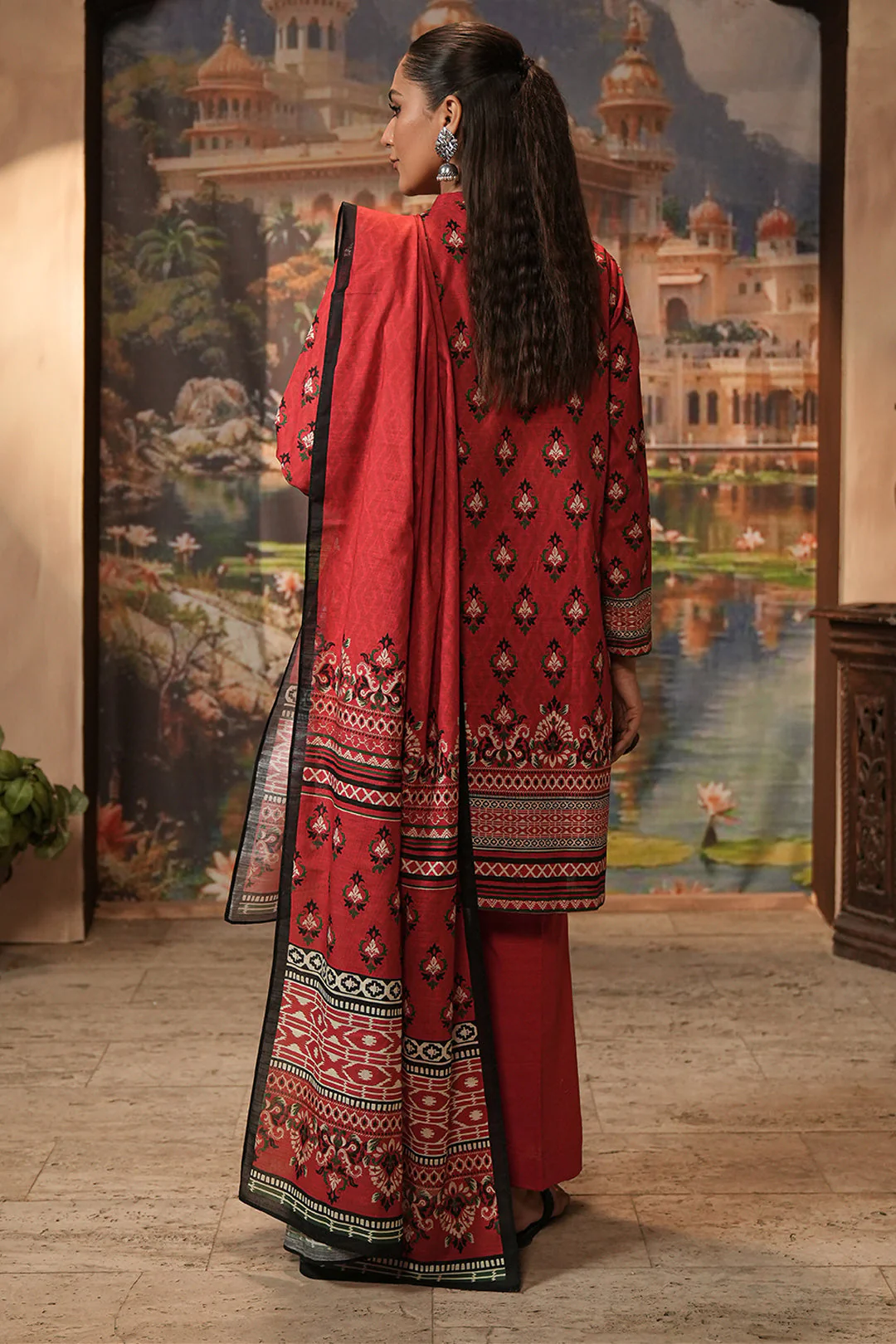 Zellbury Embroidered Shirt Dupatta - 0435 Essential Winter Collection 2025 - Image 2