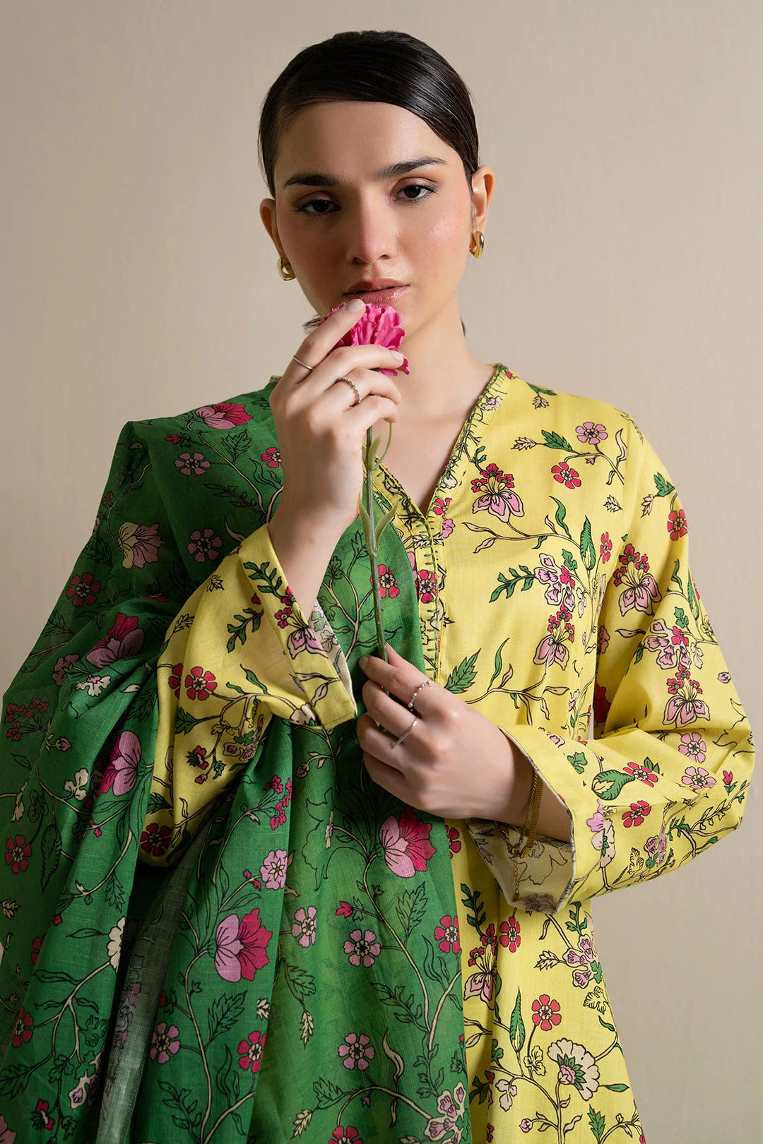 Zellbury Kurta Dupatta Trouser - 1861 Essential Summer Pret 2026 - Image 2