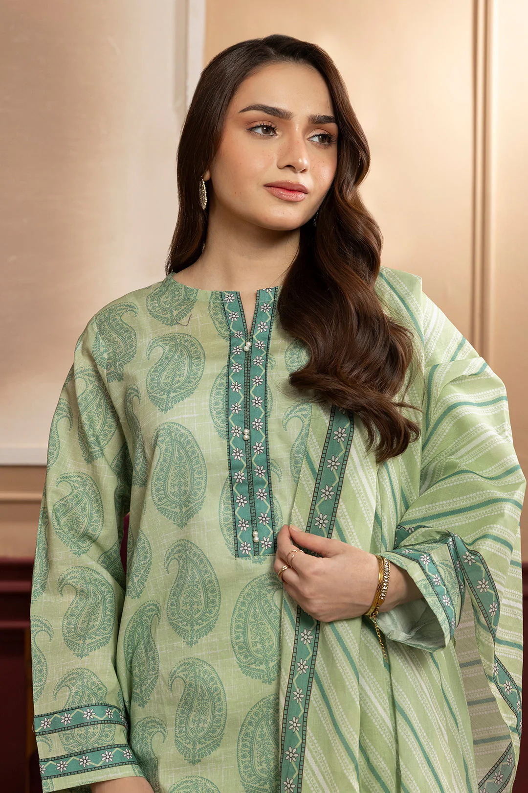 Zellbury Kurta Dupatta Trouser - 1946 Essential Summer Pret 2026 - Image 2