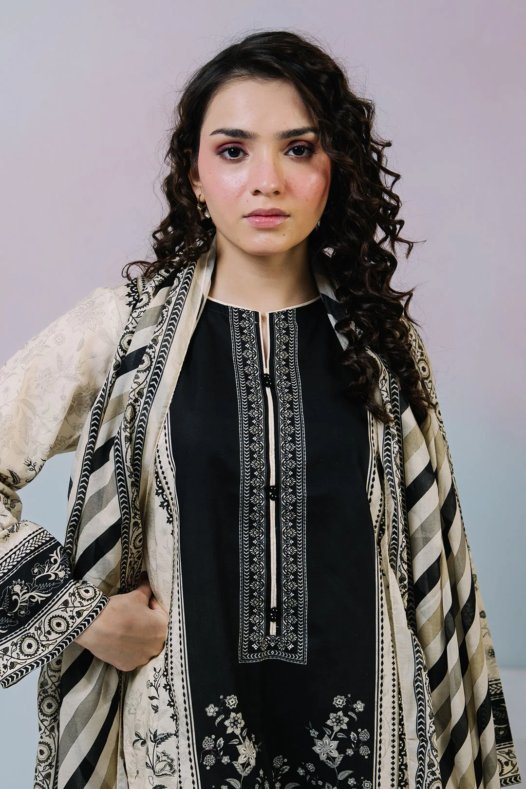 Zellbury Kurta Dupatta Trouser - 2459 Essential Summer Pret 2026 - Image 2