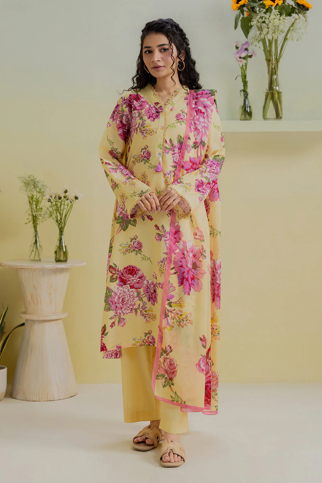 Zellbury Kurta Dupatta Trouser - 2475 Essential Summer Pret 2026
