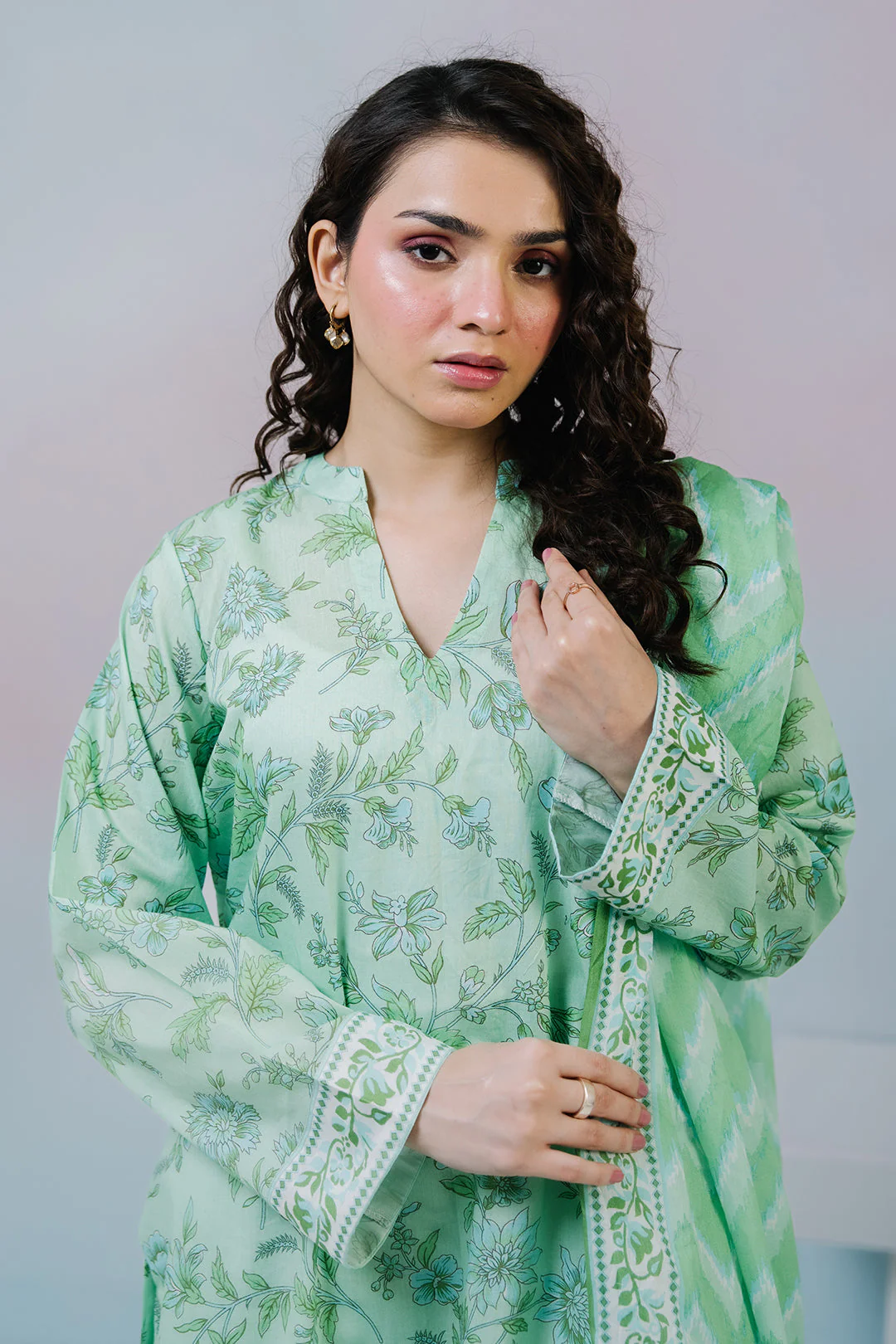 Zellbury Kurta Dupatta Trouser - 2493 Essential Summer Pret 2026 - Image 2