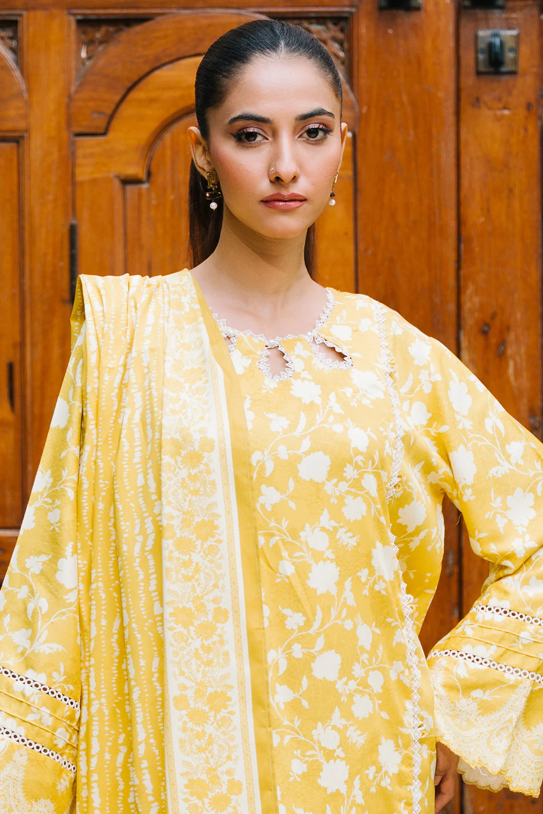 Zellbury Shirt Dupatta - 0162 Essential Winter Collection 2025 - Image 2