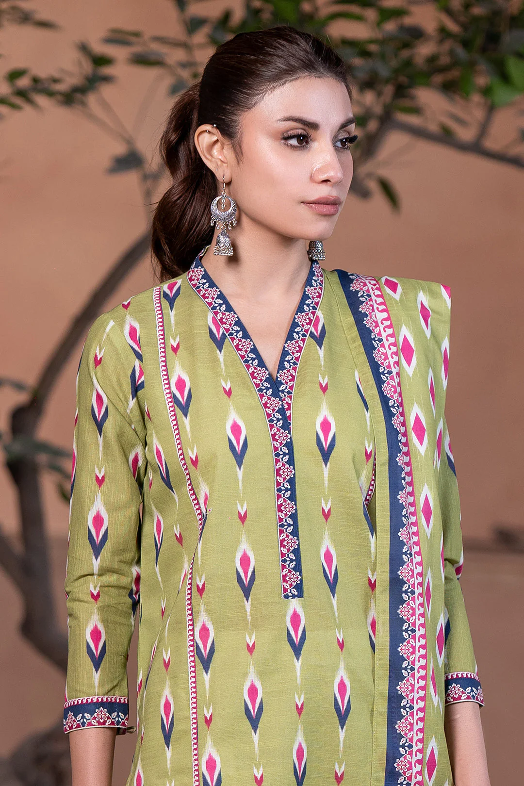 Zellbury Shirt Dupatta - 0553 Essential Winter Collection 2025 - Image 2