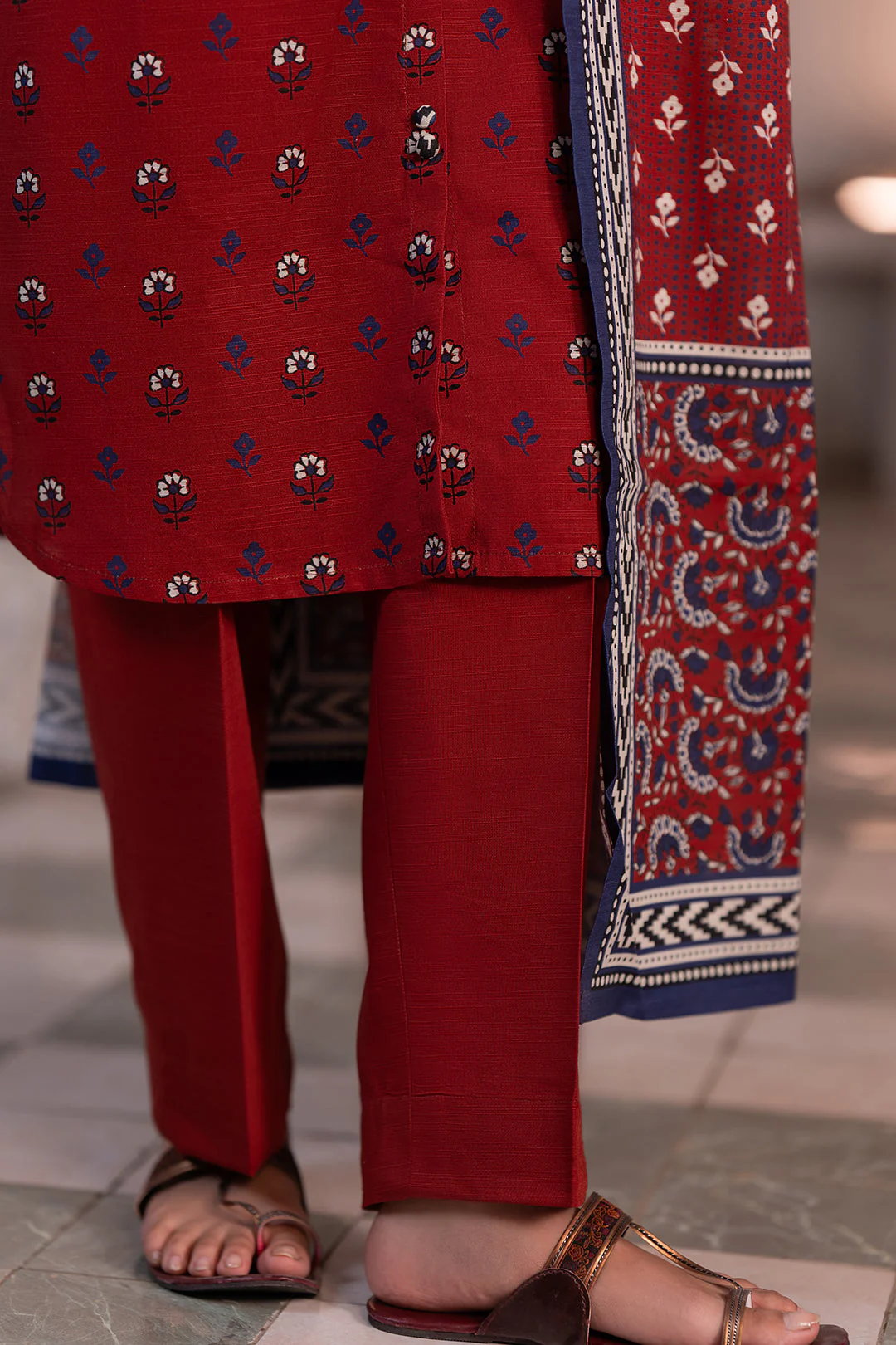 Zellbury Shirt Shalwar Dupatta - 0514 Essential Winter Collection 2025 - Image 2