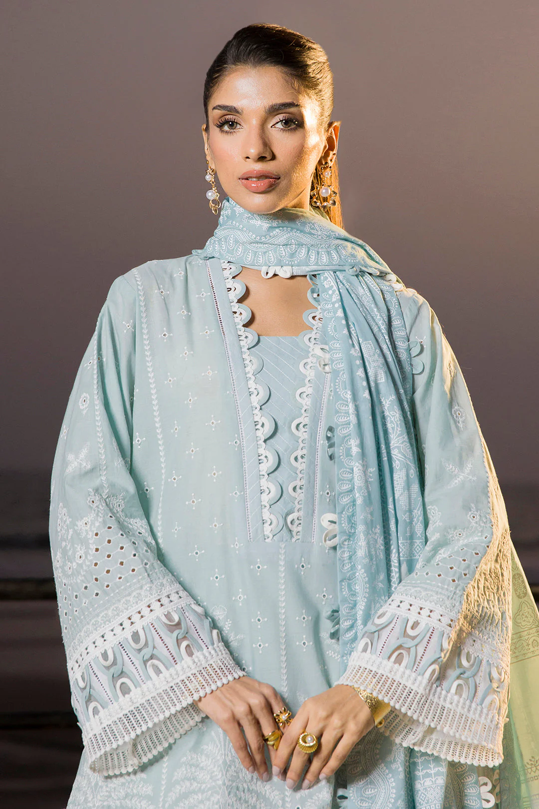Zellbury WUC25E30079 Chikankari Collection 2026 - Image 2