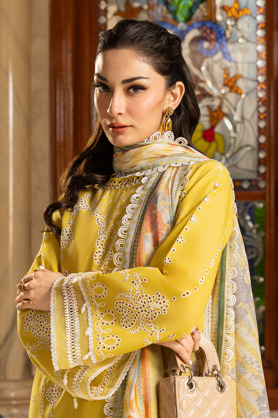 Zellbury WUC25E34015 Chikankari Collection 2026 - Image 2