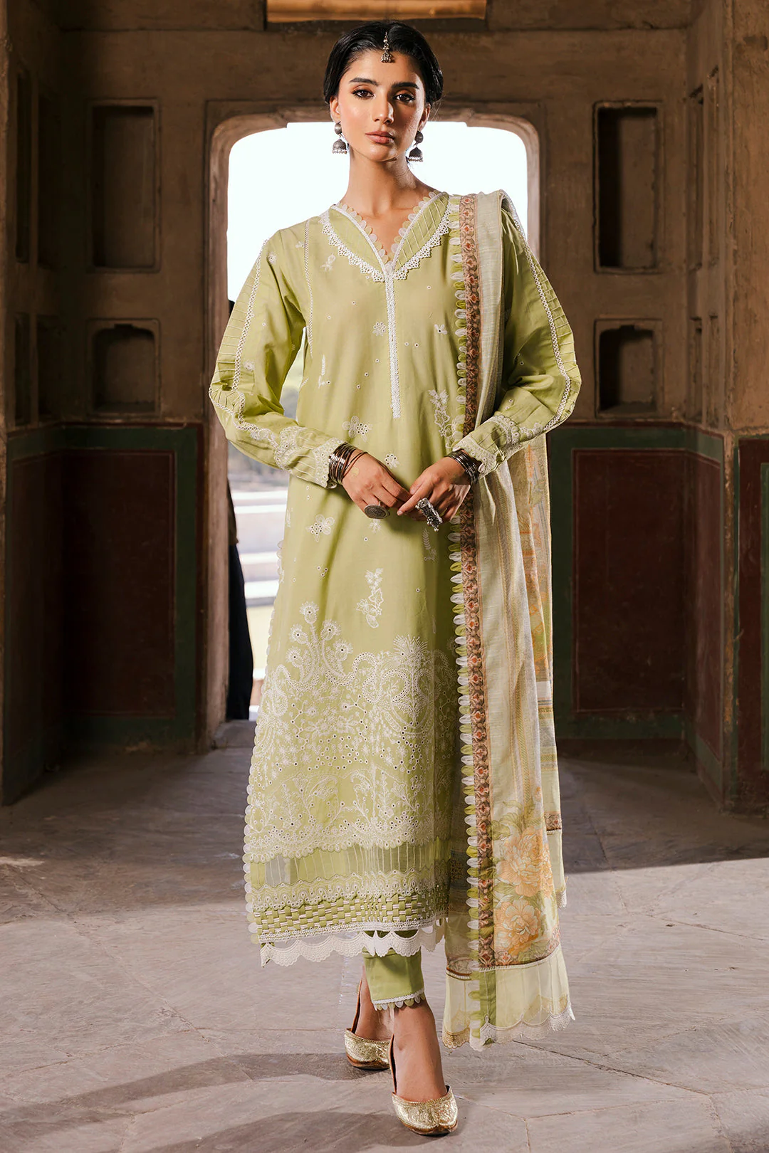 Zellbury WUS25E30828 Chikankari Collection 2025
